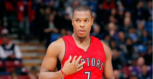 于她长期坚 于她长期坚